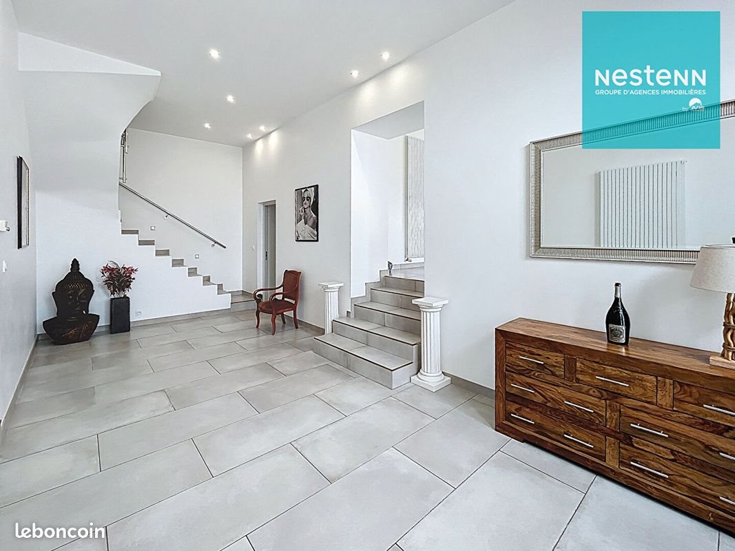 Maison à vendre, 217m², Montbrison