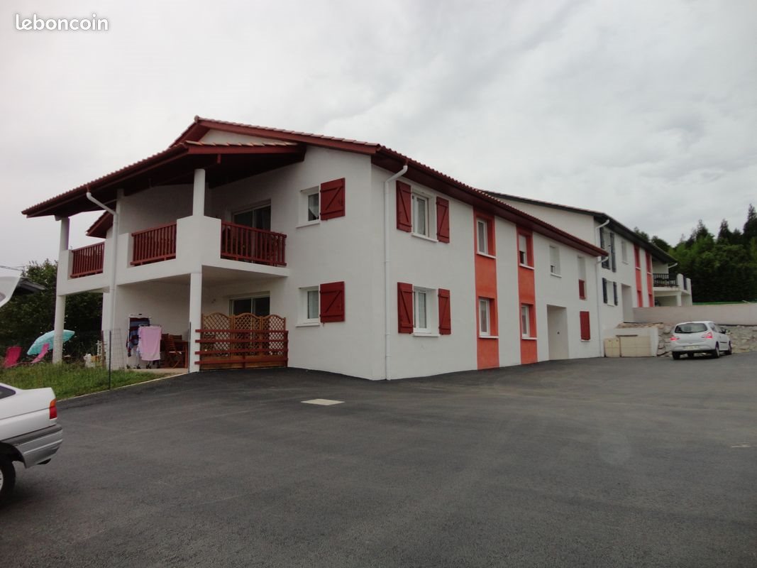 Appartement à louer, 65m², Urcuit