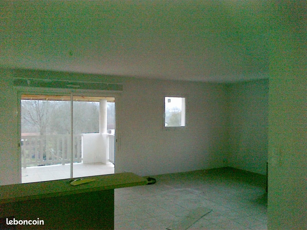 Appartement à louer, 65m², Urcuit