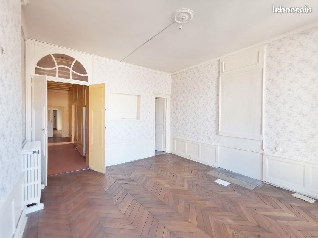 Appartement à vendre, 210m², Clermont-Ferrand