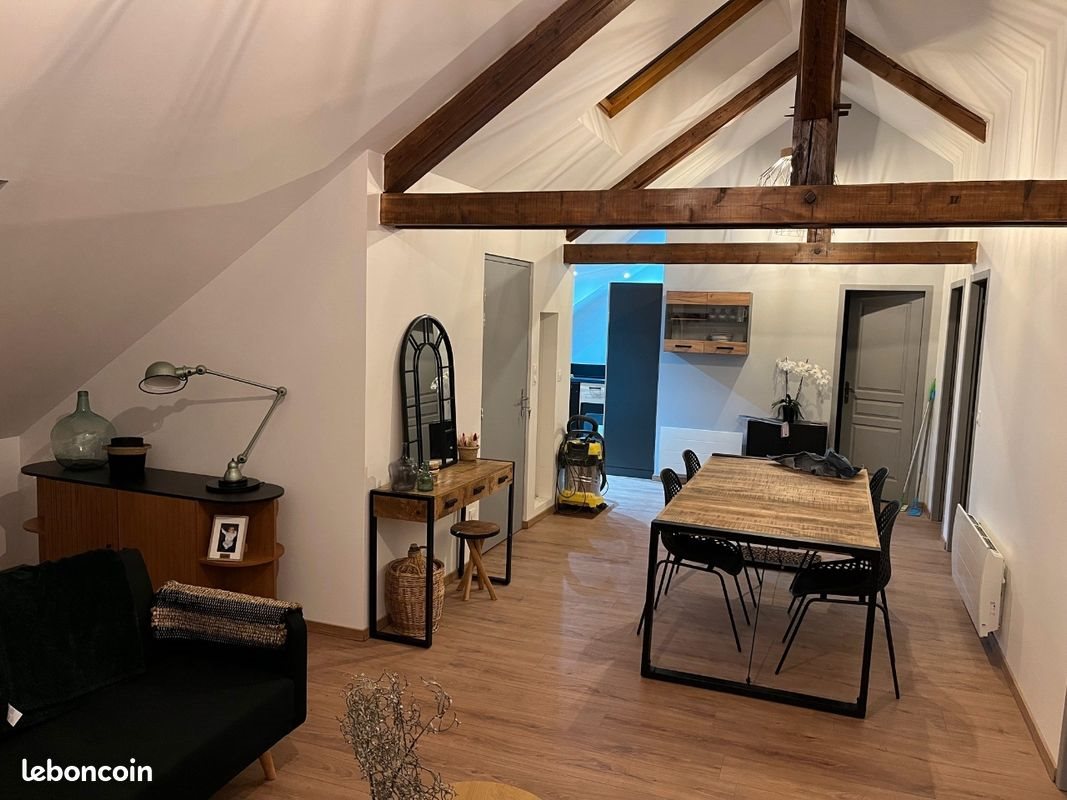 Appartement à louer, 75m², Commentry
