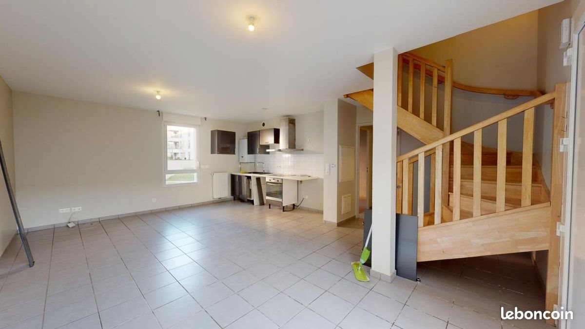 Maison à louer, 78m², Tours