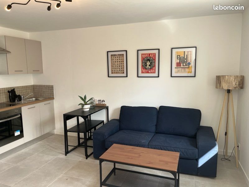 Appartement à louer, 25m², Vedène