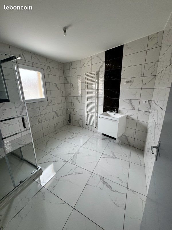 Appartement à louer, 81m², Ambérieu-en-Bugey