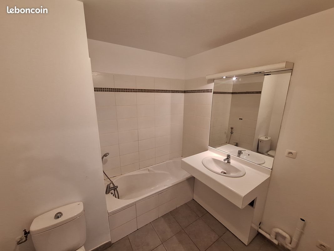 Appartement à louer, 39m², Marseille 11ème