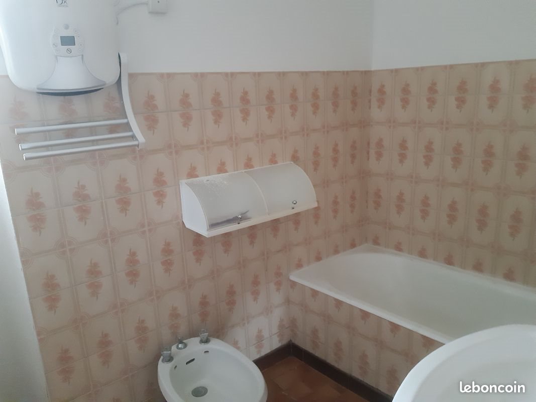 Appartement à louer, 66m², Fumel