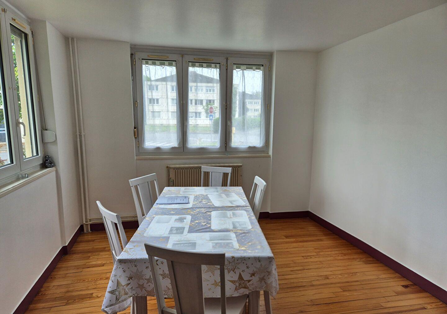 Appartement à vendre, 81m², Monts