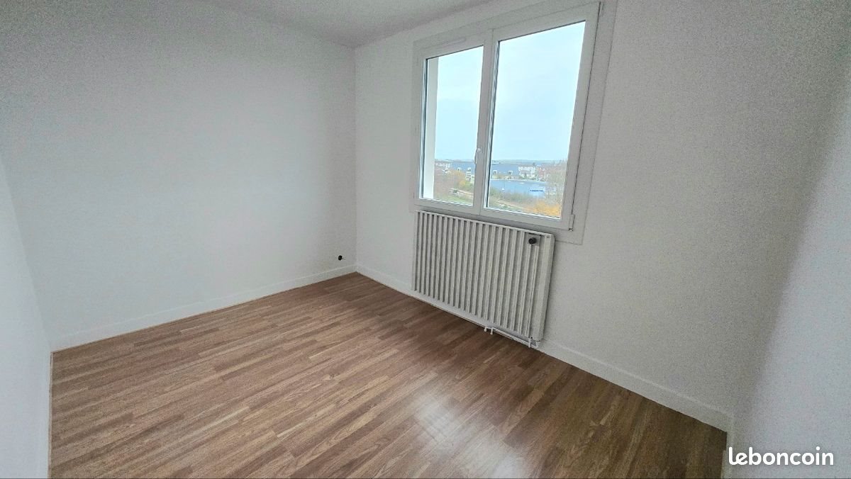 Appartement à louer, 80m², Carentan