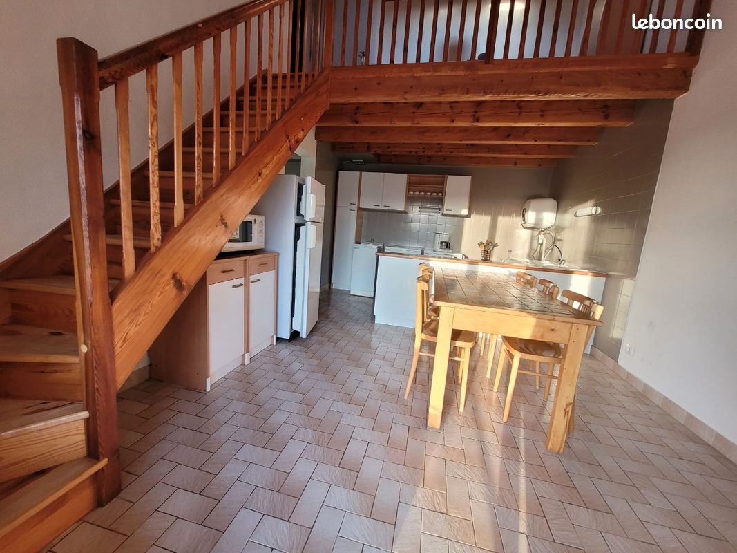 Maison à louer, 70m², Anglards-de-Saint-Flour