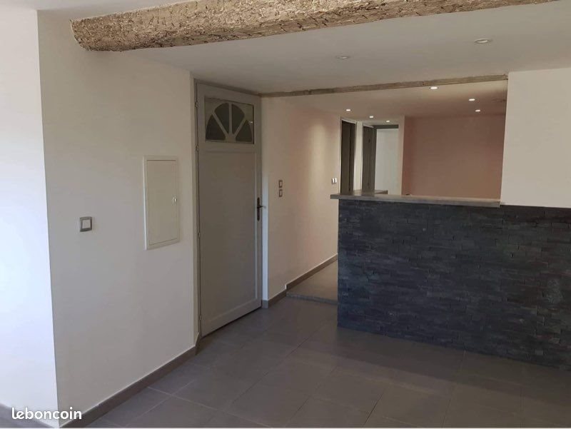 Appartement à louer, 50m², Trans-en-Provence