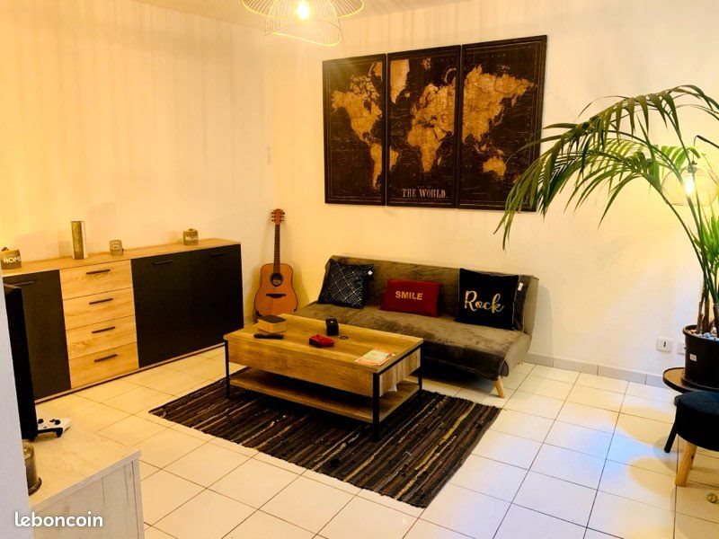 Appartement à louer, 39m², Caussade