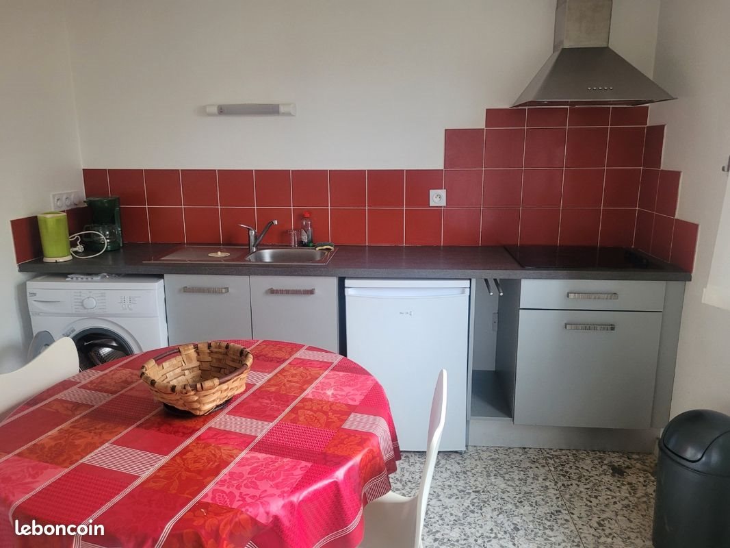Appartement à louer, 45m², Ussel