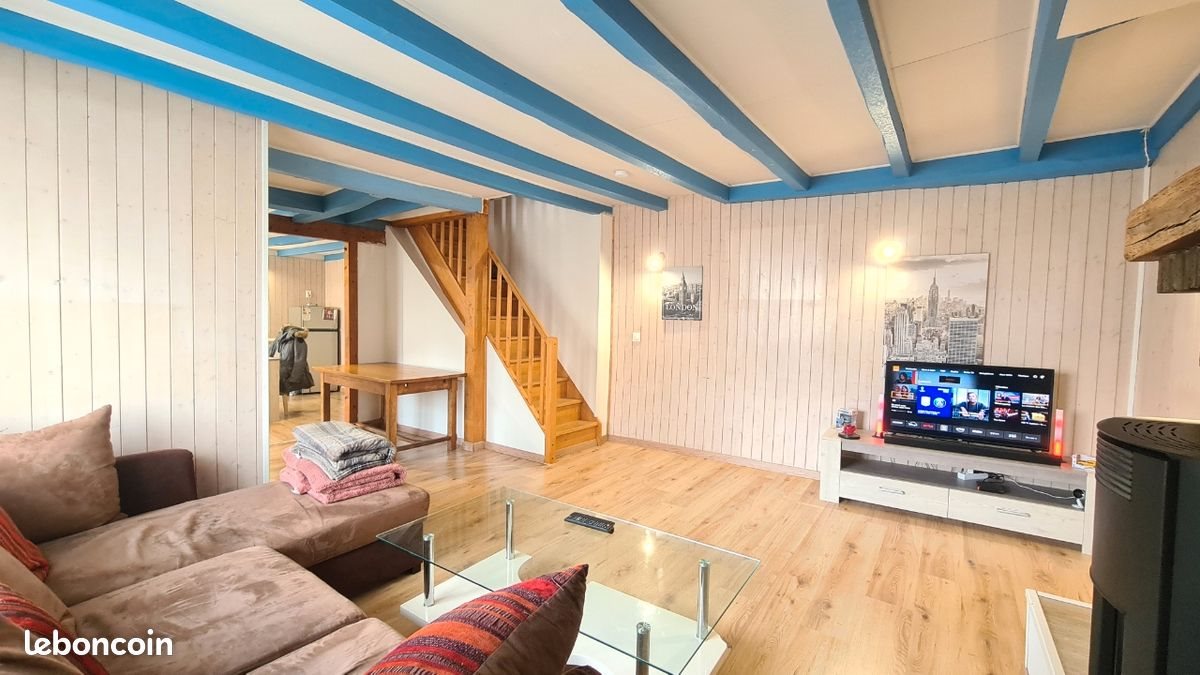 Maison à louer, 93m², Thénezay