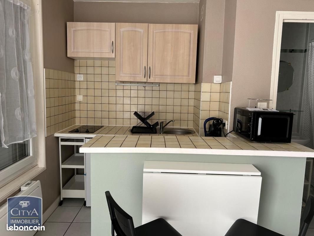 Appartement à louer, 16m², Saint-Etienne