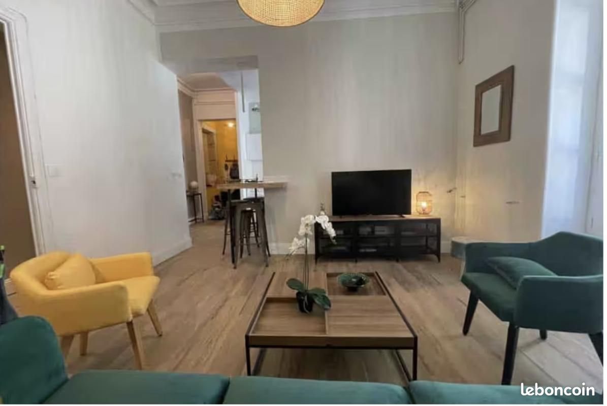 Appartement à louer, 24m², Nîmes