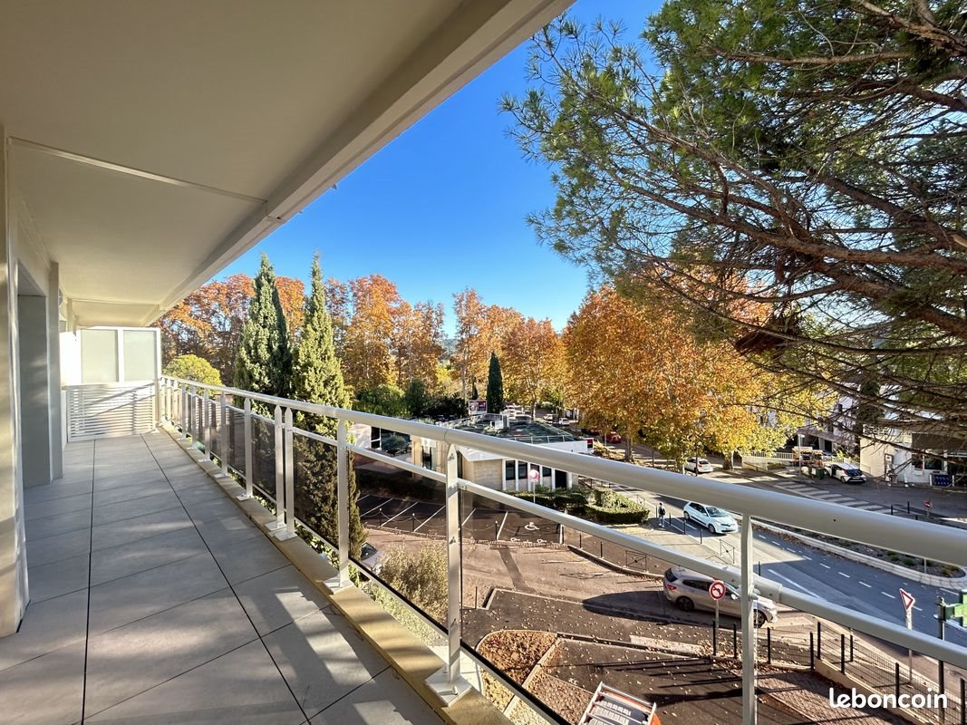 Appartement à louer, 59m², Aix-en-Provence