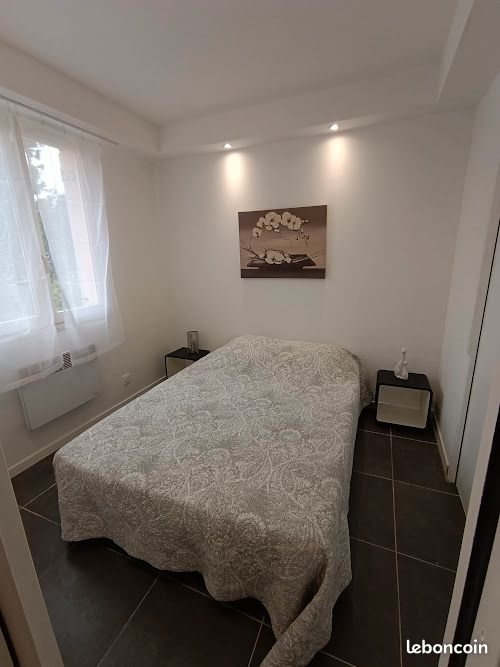 Appartement à louer, 27m², Fréjus