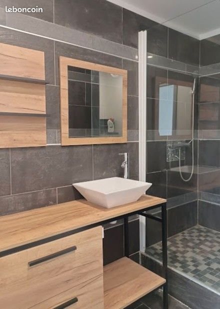 Appartement à louer, 27m², Fréjus