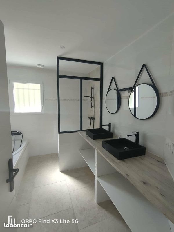 Maison à louer, 95m², Brossainc