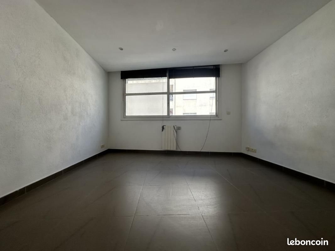 Appartement à louer, 27m², La Seyne-sur-Mer