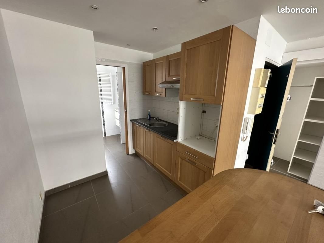 Appartement à louer, 27m², La Seyne-sur-Mer