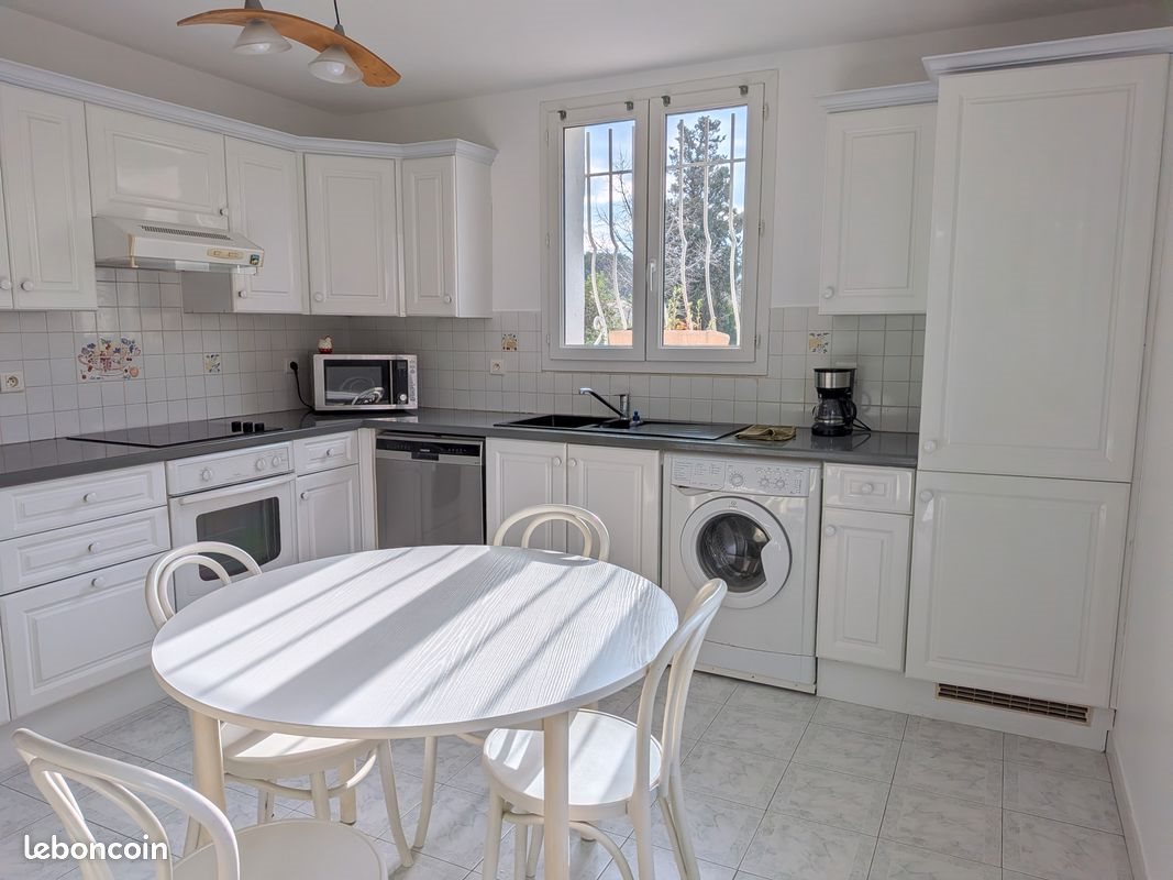 Appartement à louer, 48m², Eguilles