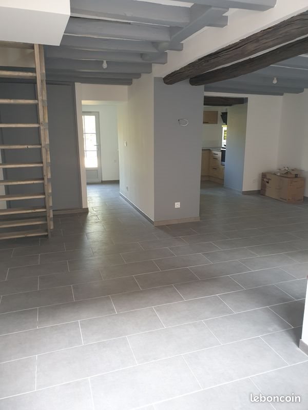 Maison à louer, 117m², Mirebeau-sur-Bèze