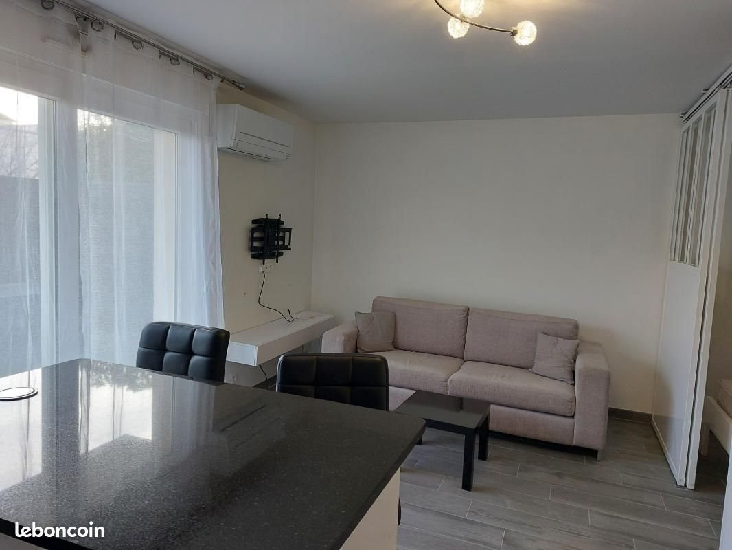 Appartement à louer, 29m², Ozoir-la-Ferrière