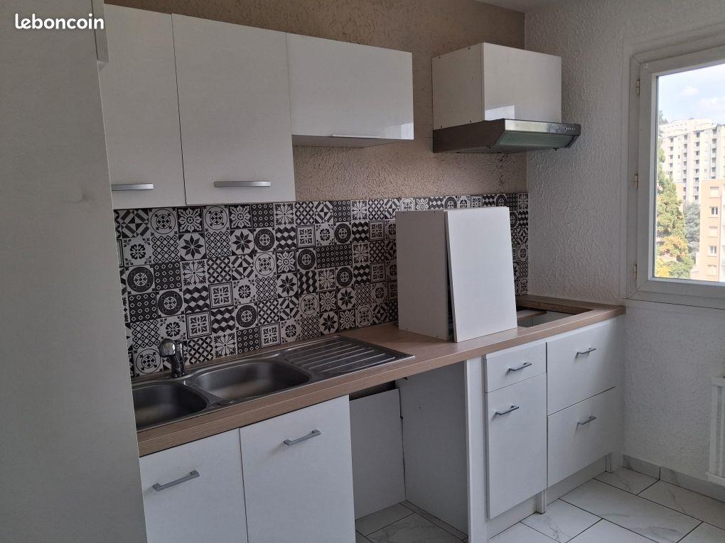 Appartement à louer, 66m², Saint-Etienne