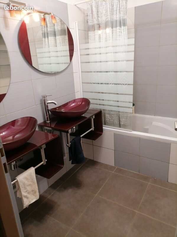 Appartement à louer, 77m², Oyonnax