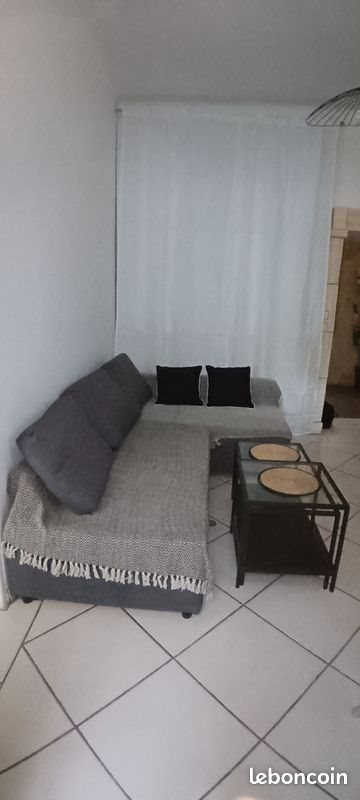 Appartement à louer, 40m², Nîmes