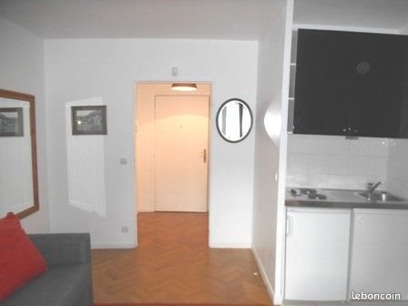 Appartement à louer, 28m², Paris 19ème