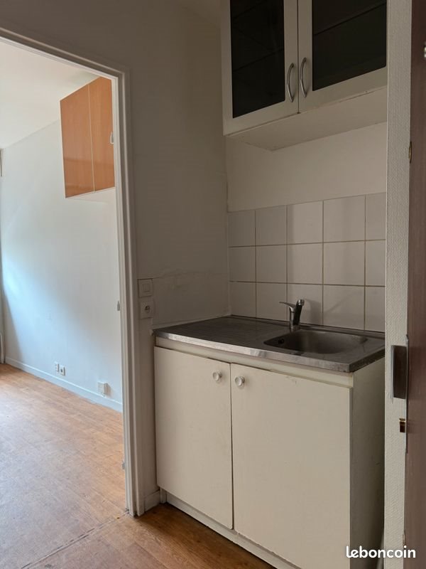 Appartement à louer, 14m², Paris 20ème