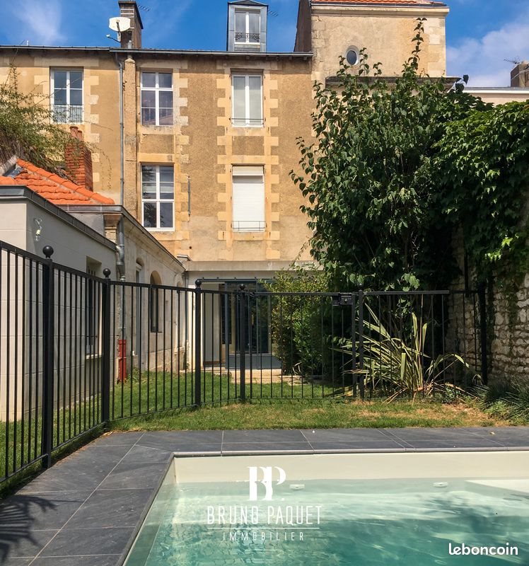 Maison à vendre, 260m², Poitiers