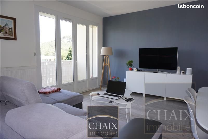 Appartement à louer, 67m², Carnoux-en-Provence