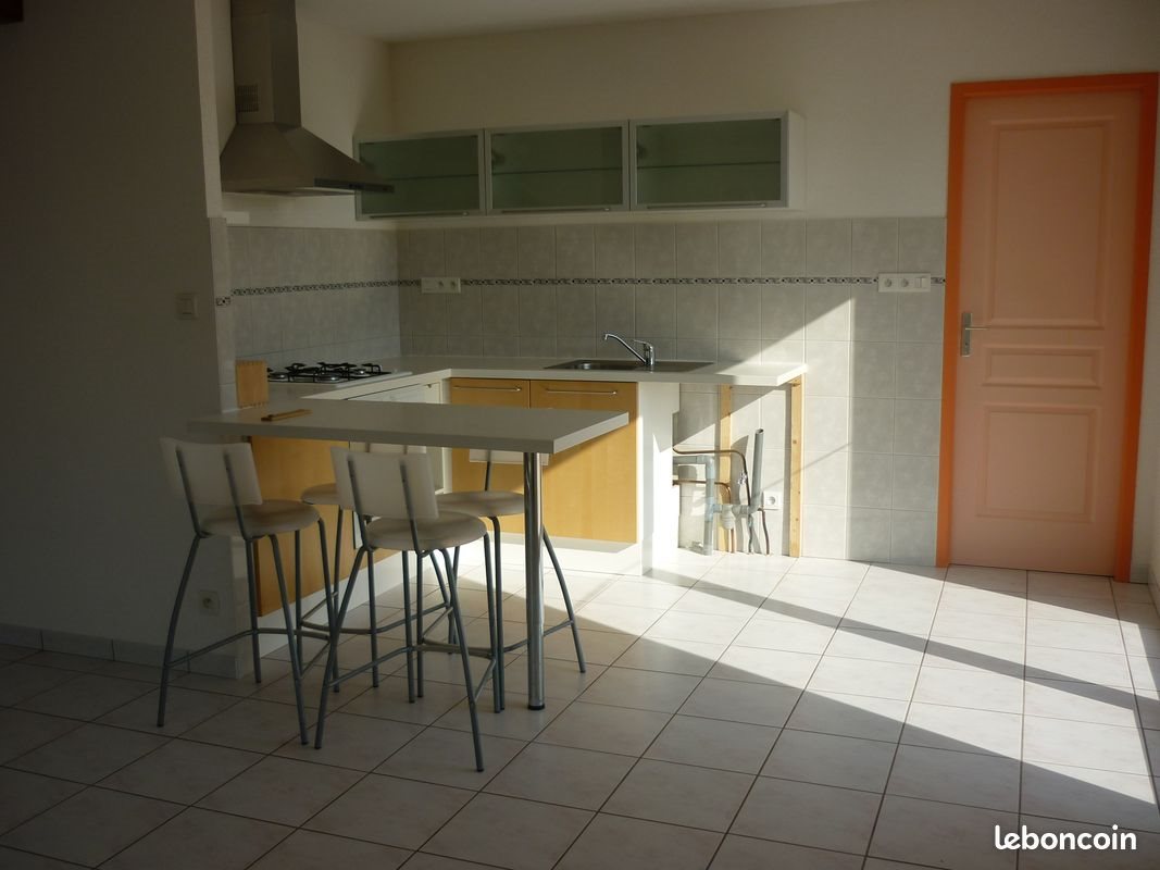 Maison à louer, 88m², Lantenot