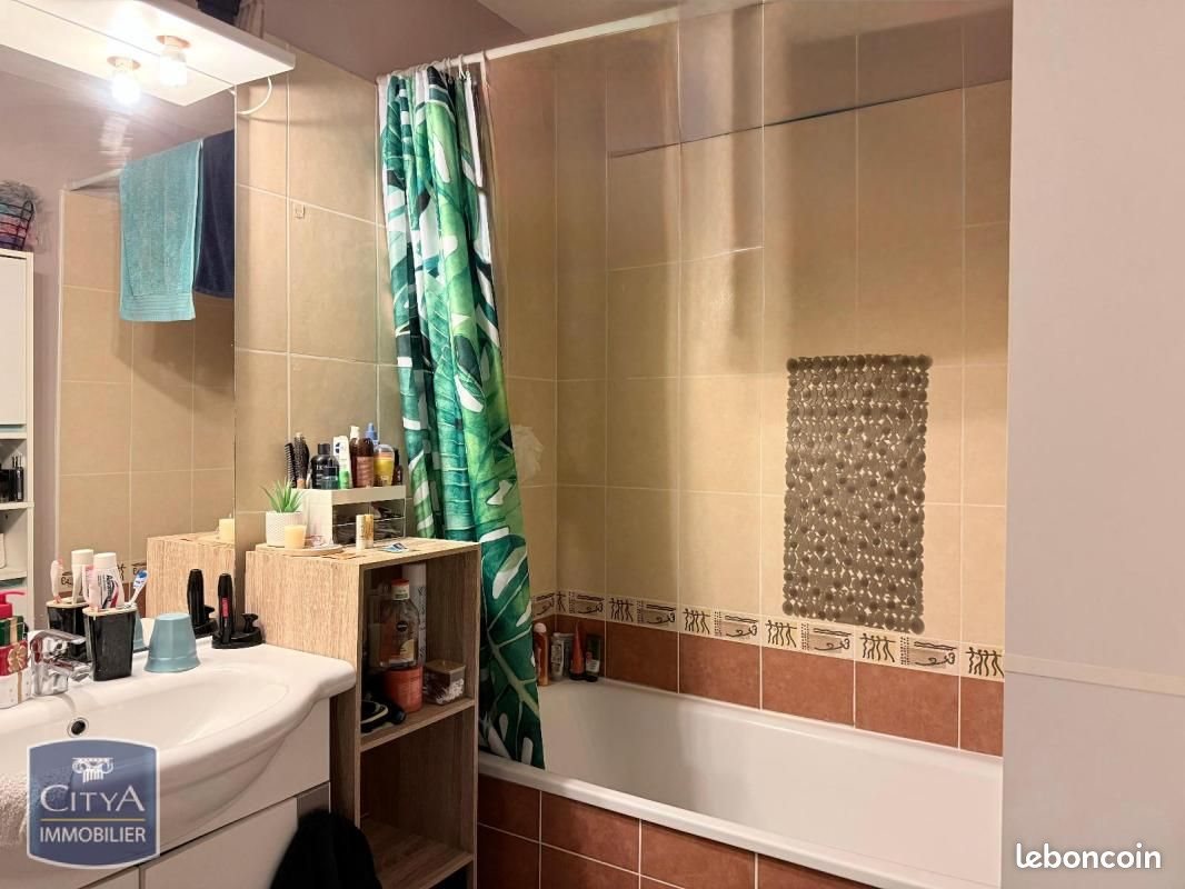 Appartement à louer, 50m², Riorges