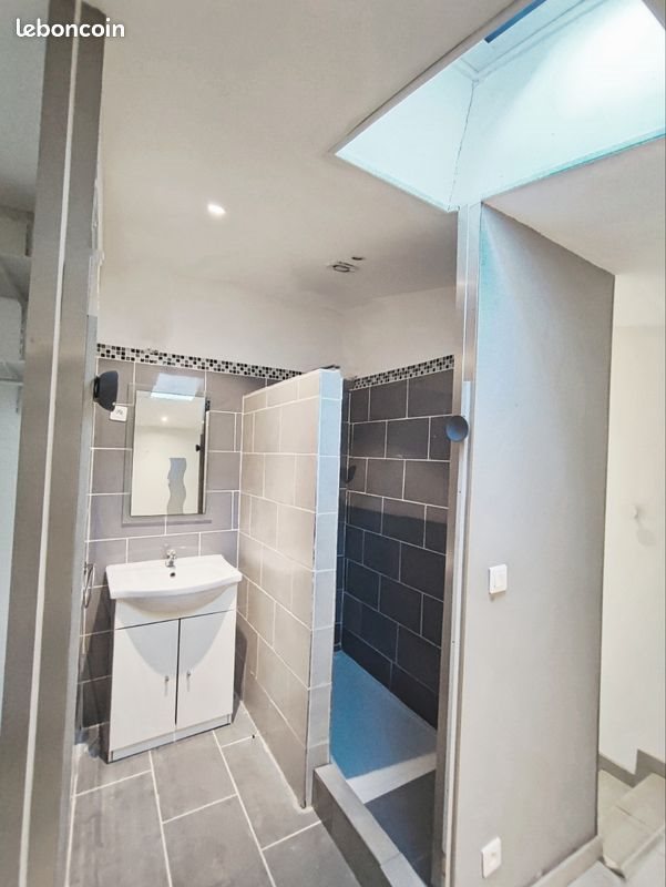 Maison à louer, 52m², Saint-Zacharie