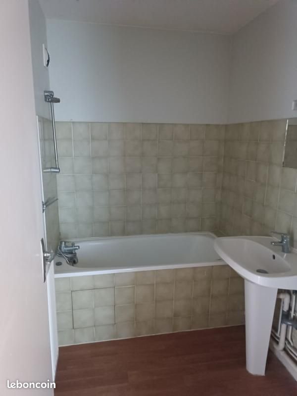 Appartement à louer, 86m², Murat