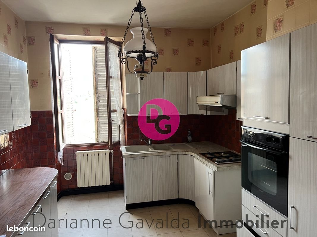 Appartement à vendre, 482m², Decazeville