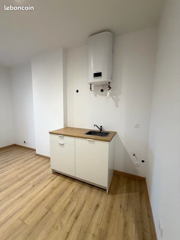 Appartement à louer, 18m², Marseille 13ème