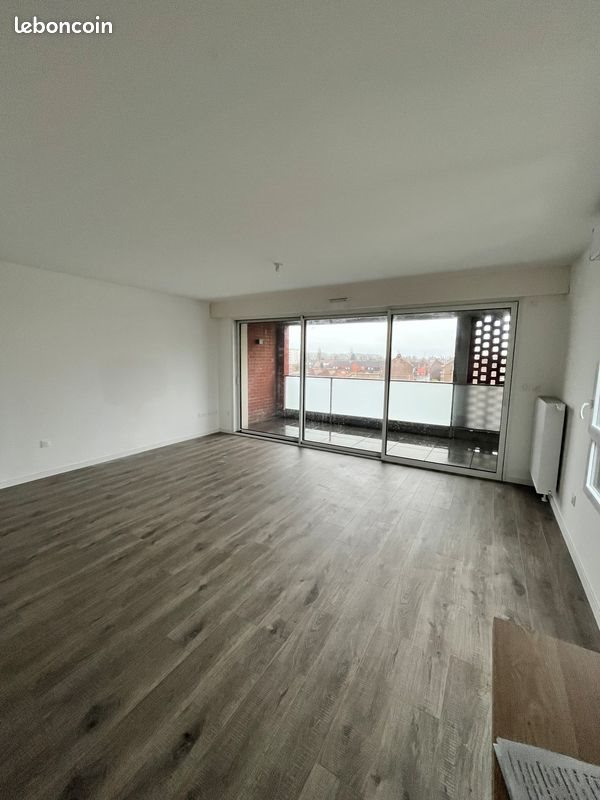 Appartement à louer, 70m², Comines