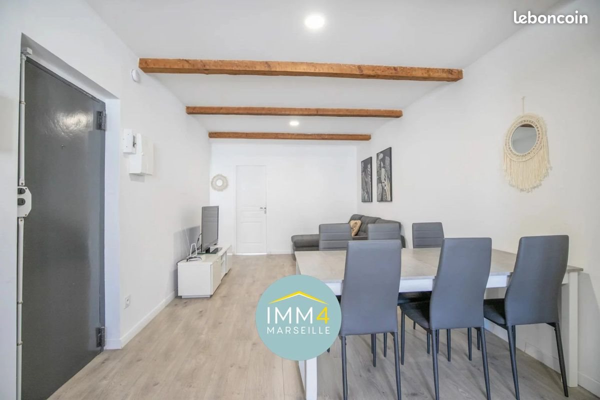 Appartement à louer, 61m², Marseille 1er