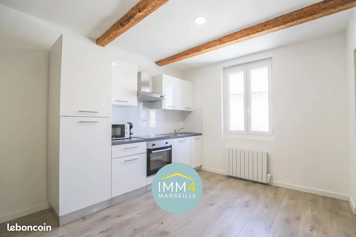 Appartement à louer, 61m², Marseille 1er