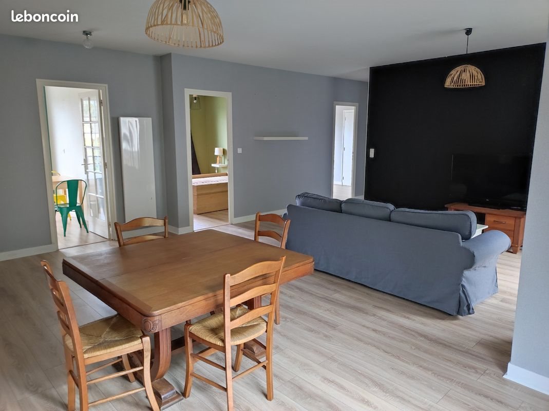 Appartement à louer, 107m², Oloron-Sainte-Marie