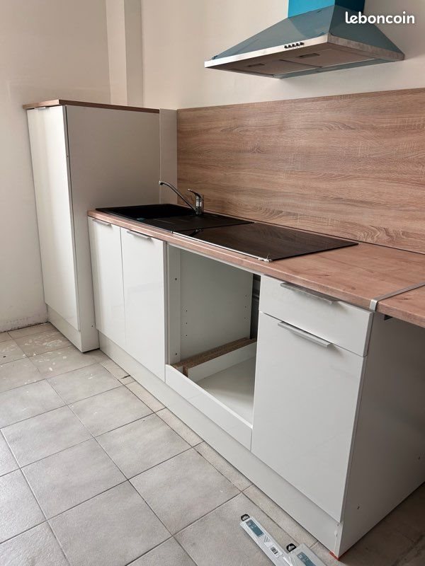 Appartement à louer, 65m², Bassou