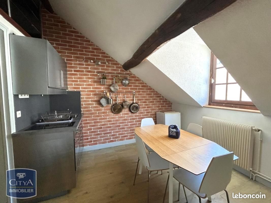 Appartement à louer, 27m², Tours