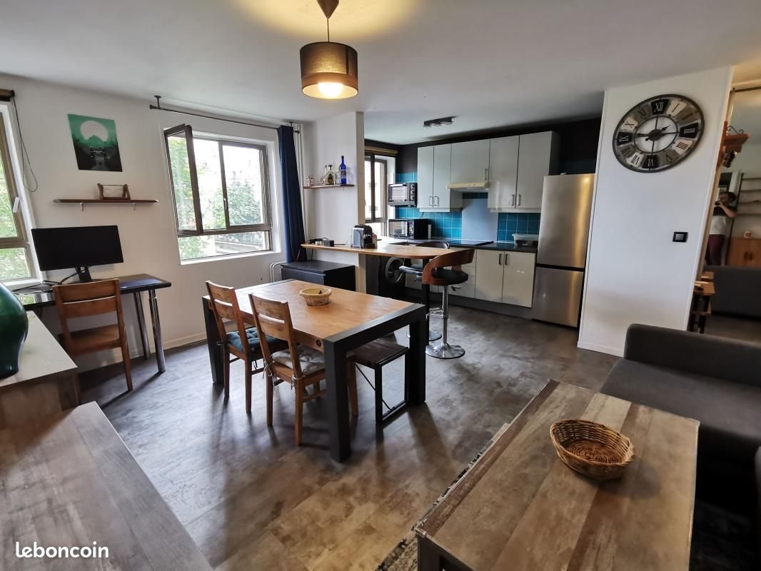 Appartement à louer, 49m², Paris 19ème