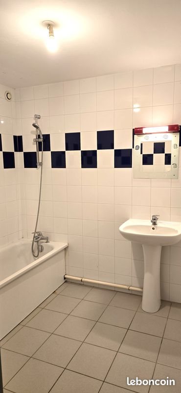 Appartement à louer, 52m², Bourg