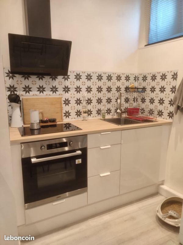 Appartement à louer, 32m², Aramon